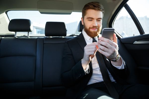 Why Choosing an Airport Taxi in Melbourne Is the Smartest Travel Option